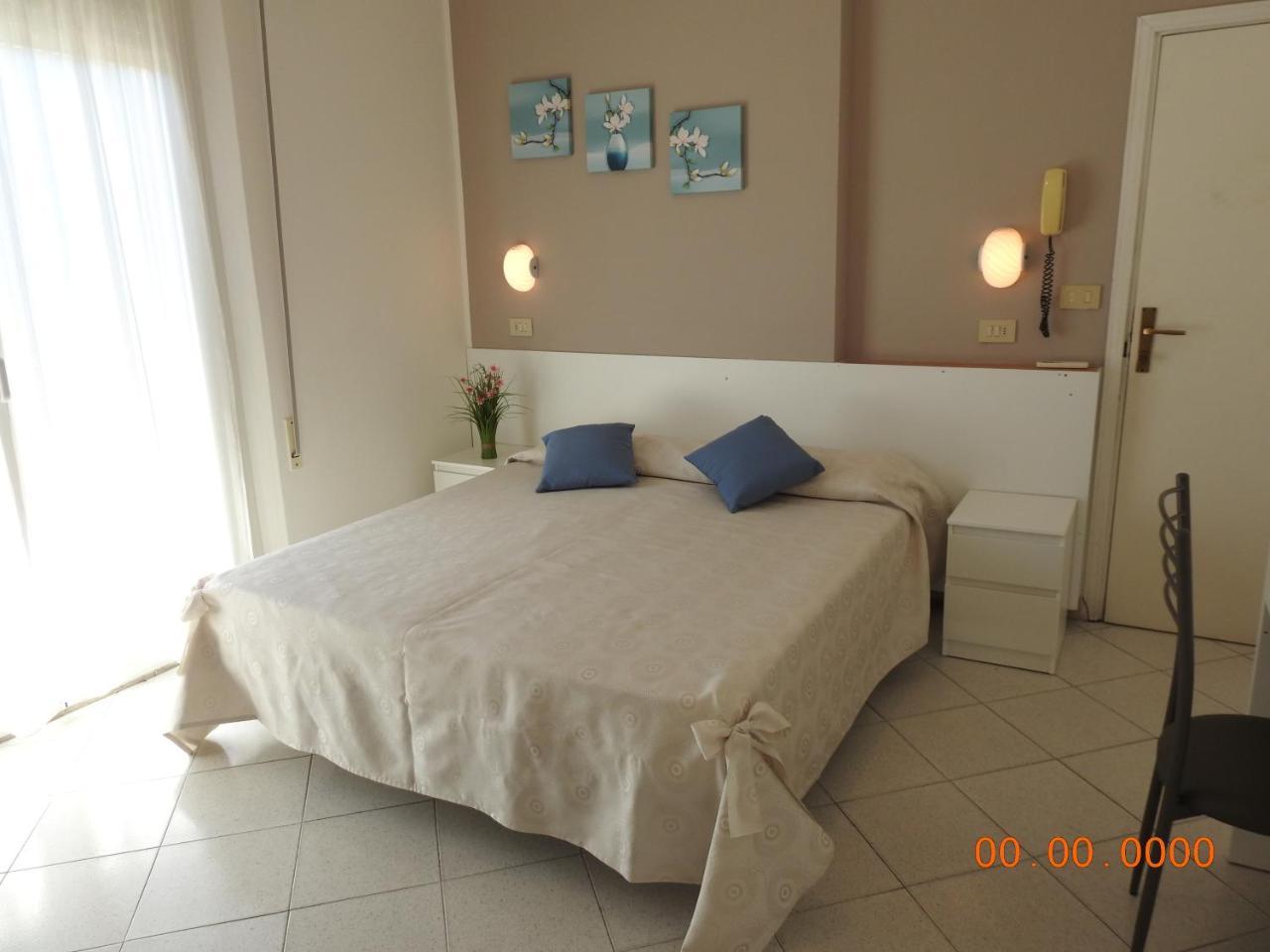 Hotel La Bella Vita Rimini Exteriér fotografie